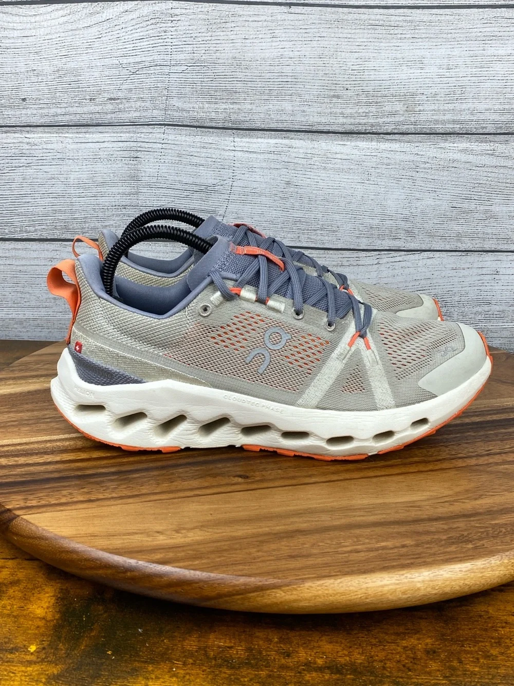 ON Running Cloudsurfer Trail Fossil Ivory Shoes Women’s Sneaker Size 8.5